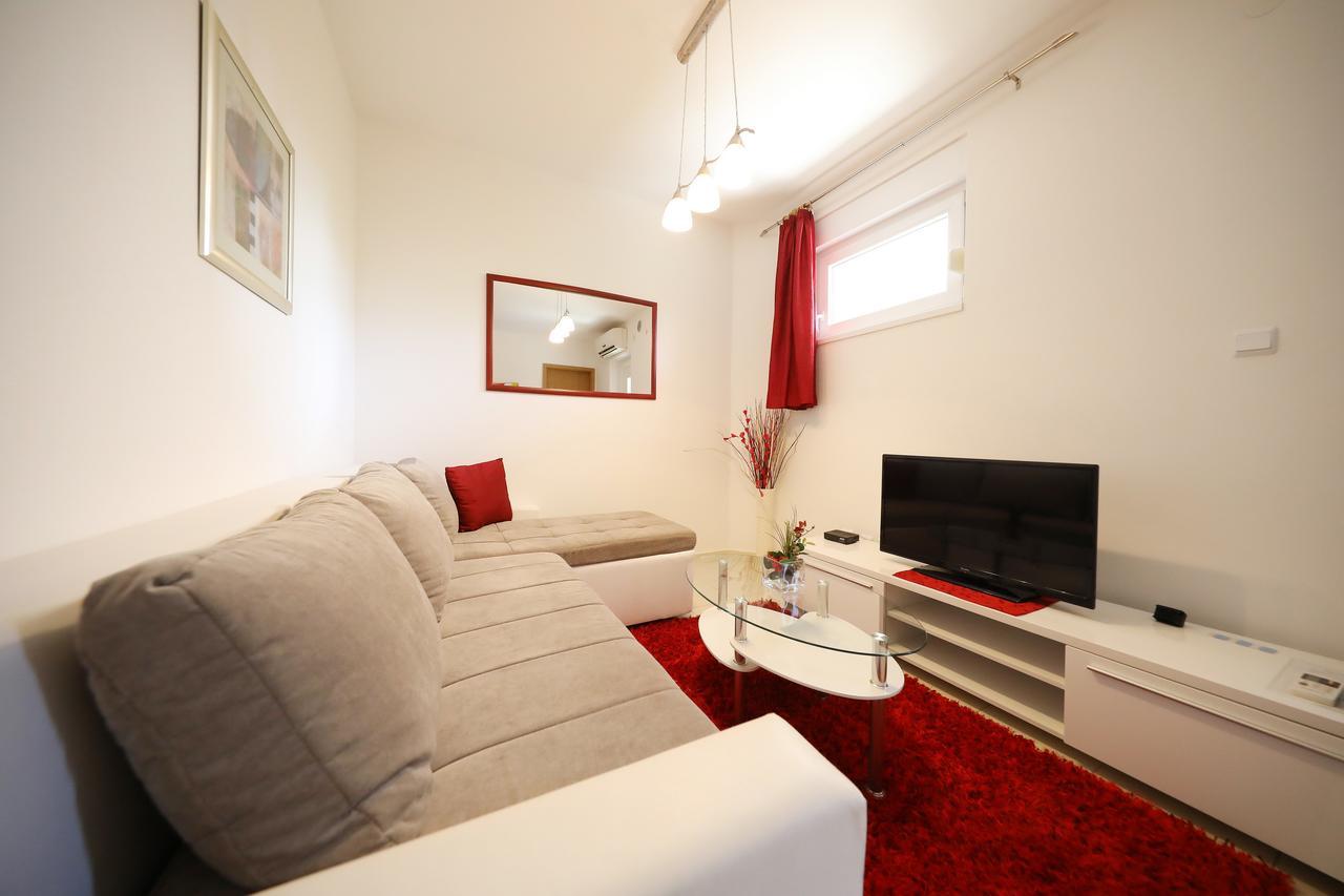 Apartments Mirakul Zadar Luaran gambar
