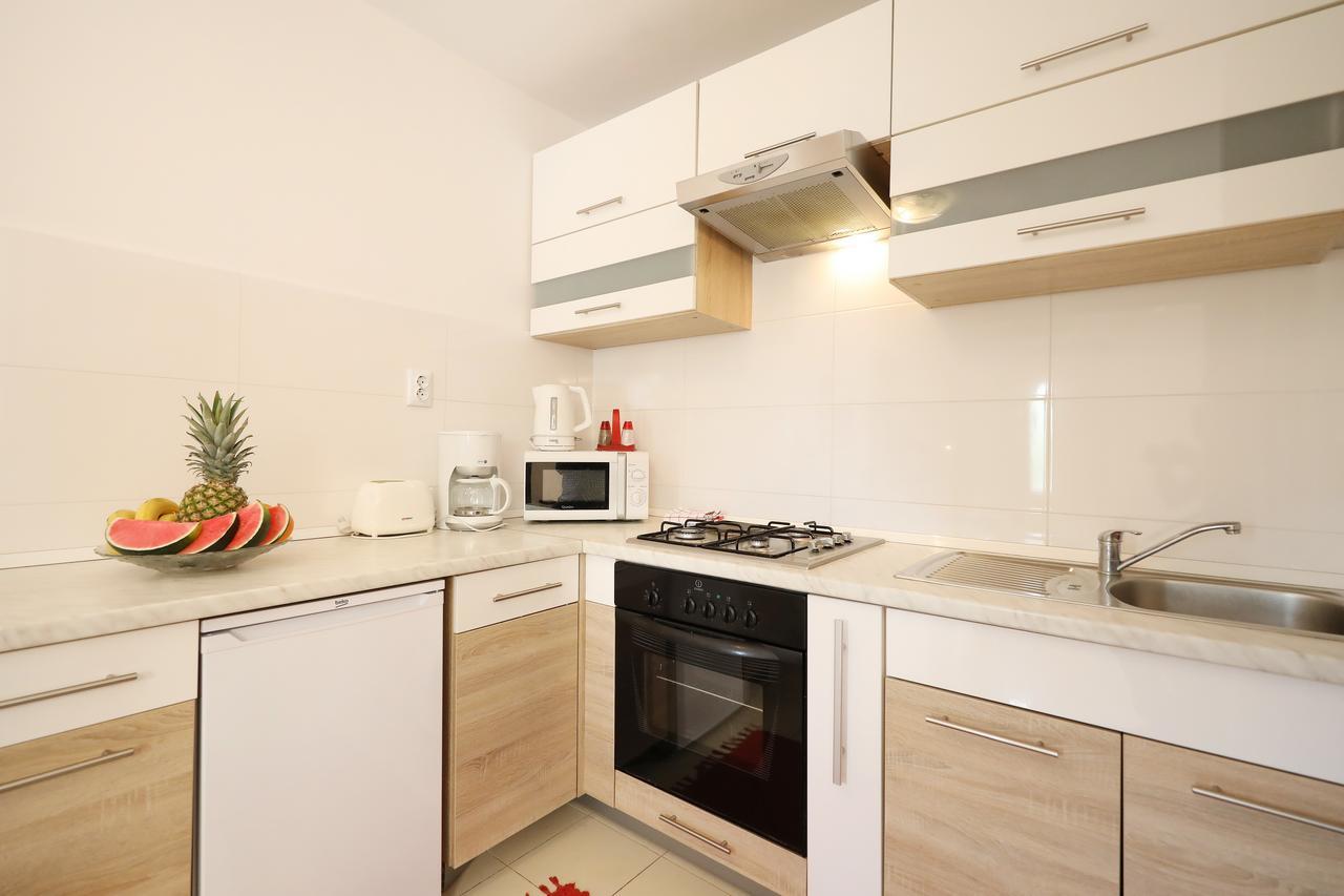 Apartments Mirakul Zadar Luaran gambar