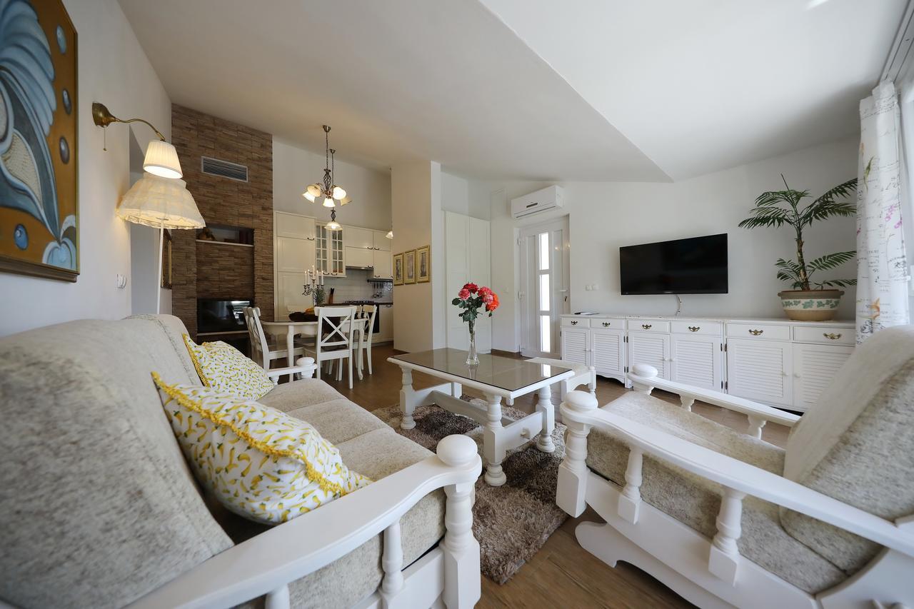 Apartments Mirakul Zadar Luaran gambar