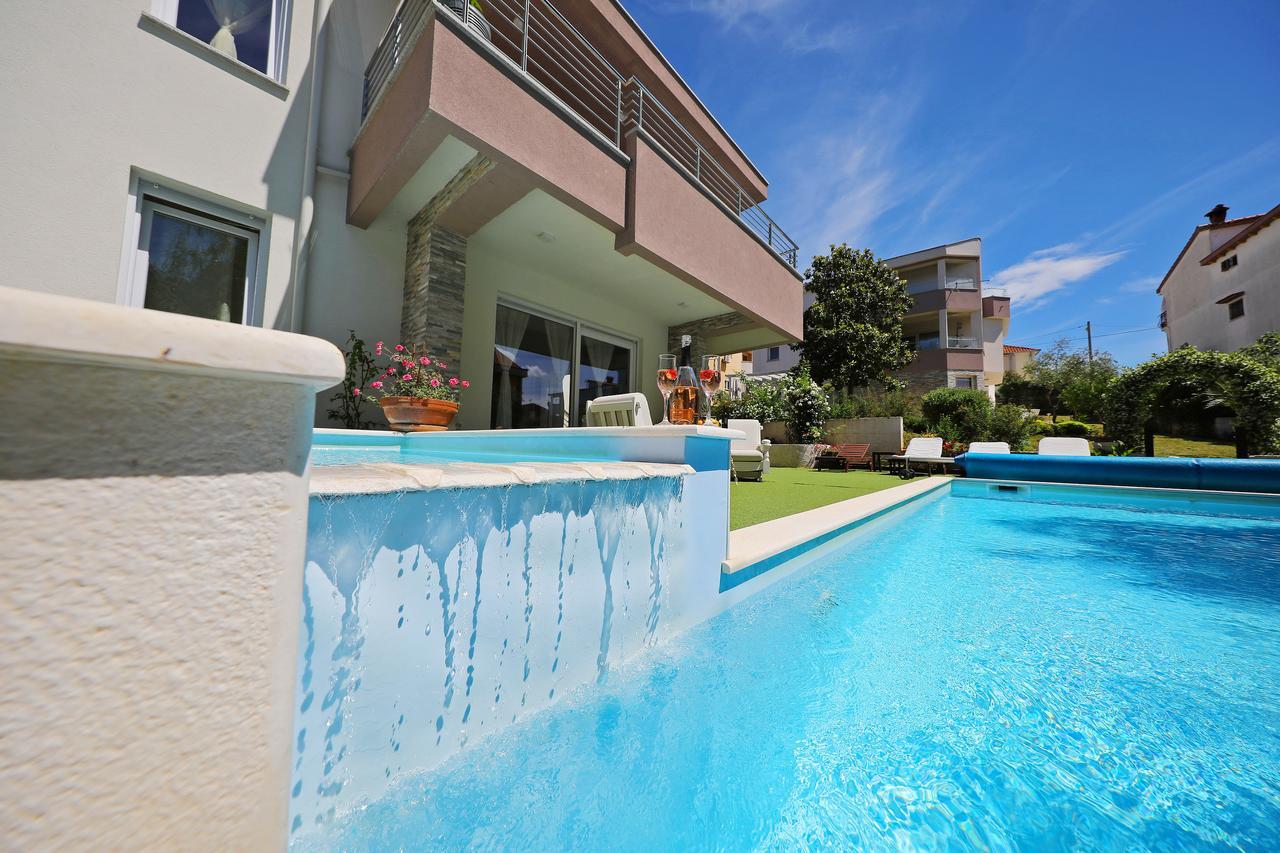Apartments Mirakul Zadar Luaran gambar